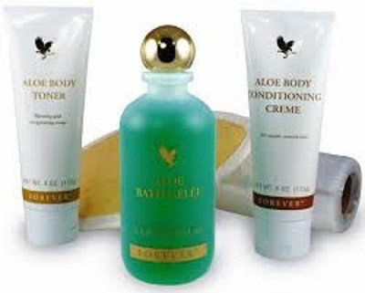 Aloe Body Toning Kit  Segít tonizálni és feszessé tenni a bőrt, valamint csökkenti a cellulites egyenetlenségeket aloe verával, gyógynövényekkel.